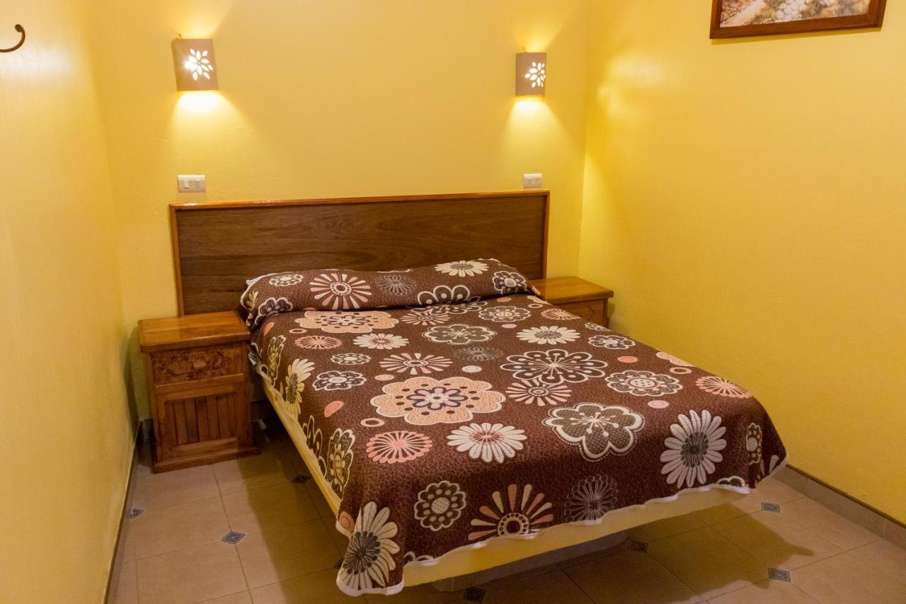 Hotel Del Parque Naolinco de Victoria Bagian luar foto